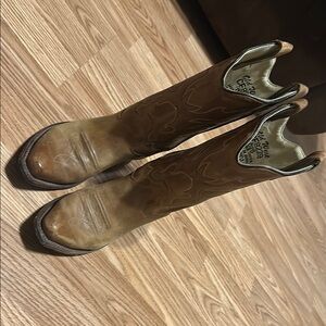 Old West Brown Leather Cowboy Boots